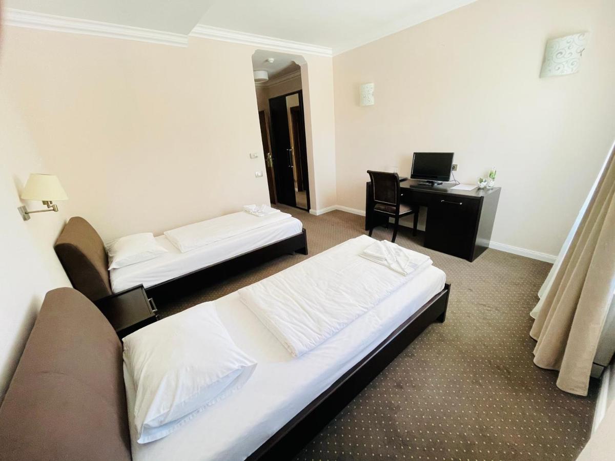 Hotel Opal Zalău Dış mekan fotoğraf