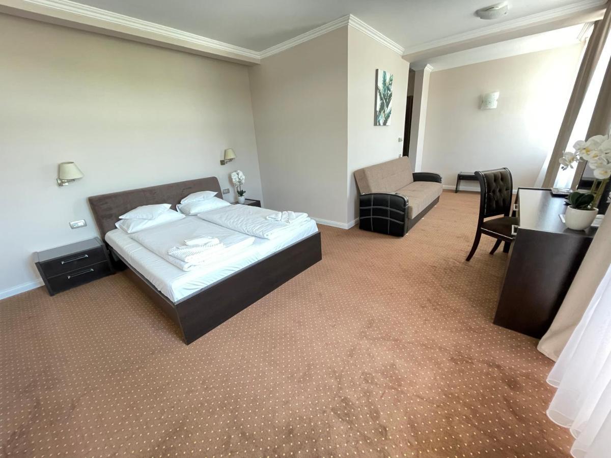 Hotel Opal Zalău Dış mekan fotoğraf